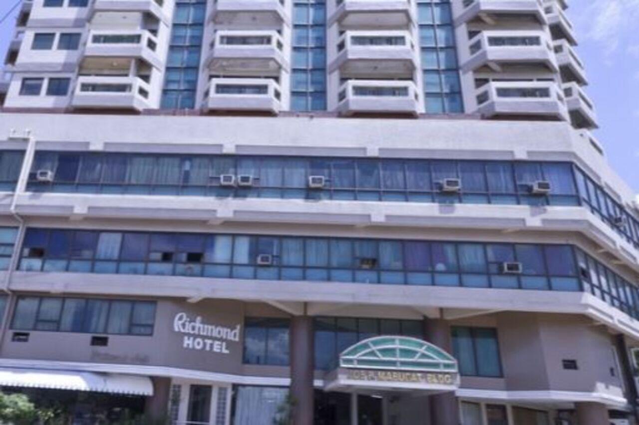 Richmond Plaza Hotel Tabok Luaran gambar