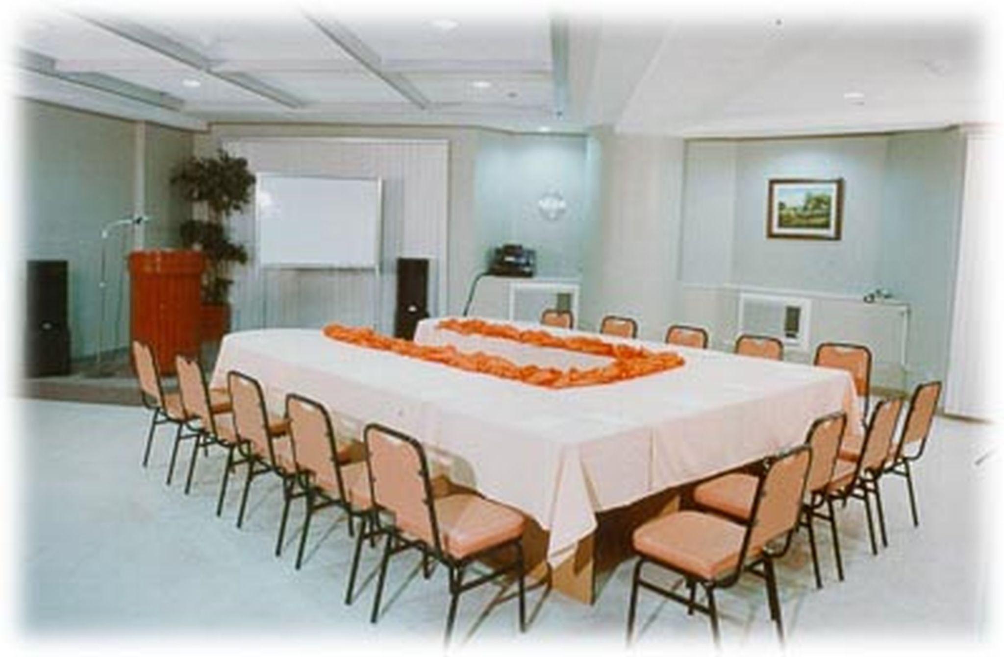 Richmond Plaza Hotel Tabok Luaran gambar