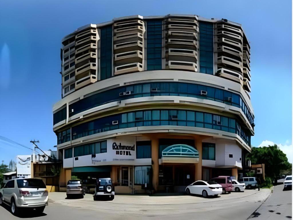Richmond Plaza Hotel Tabok Luaran gambar