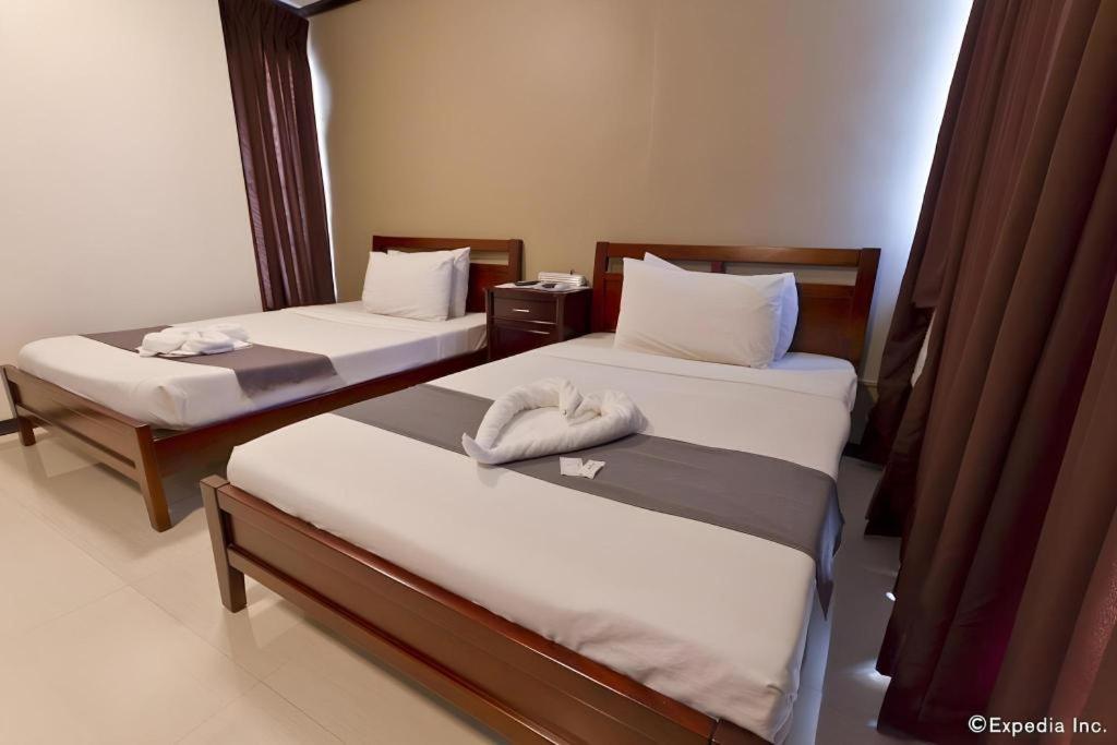 Richmond Plaza Hotel Tabok Luaran gambar