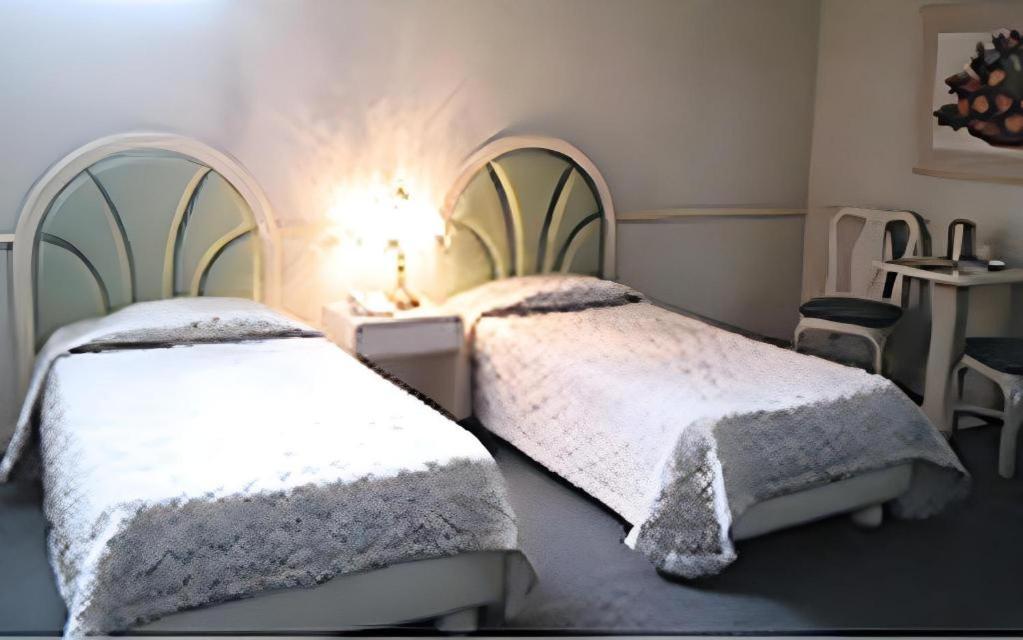 Richmond Plaza Hotel Tabok Luaran gambar