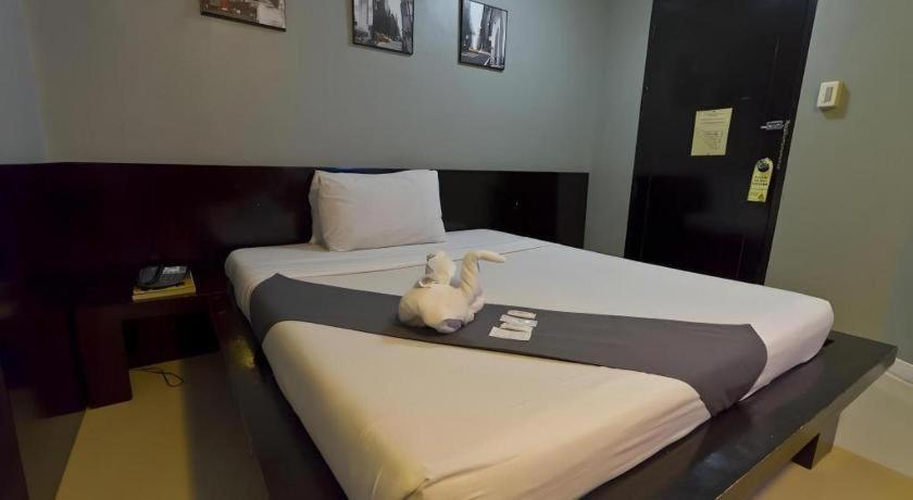 Richmond Plaza Hotel Tabok Luaran gambar