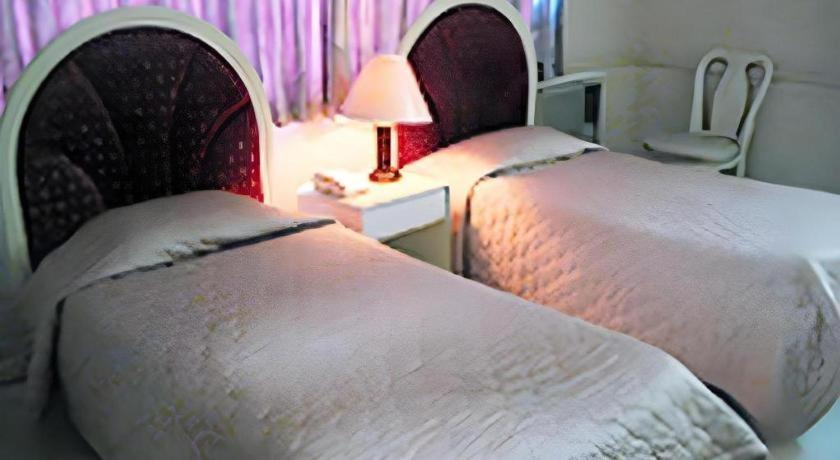 Richmond Plaza Hotel Tabok Luaran gambar